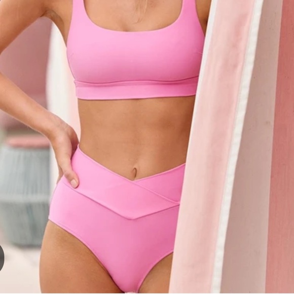 aerie Other - NWT Aerie Pink Crossover Bikini Bottom